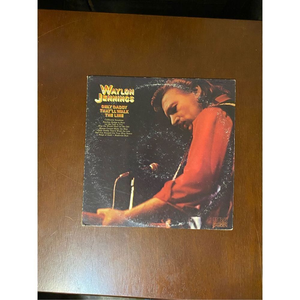 Vintage 1974 Waylon Jennings vinyl